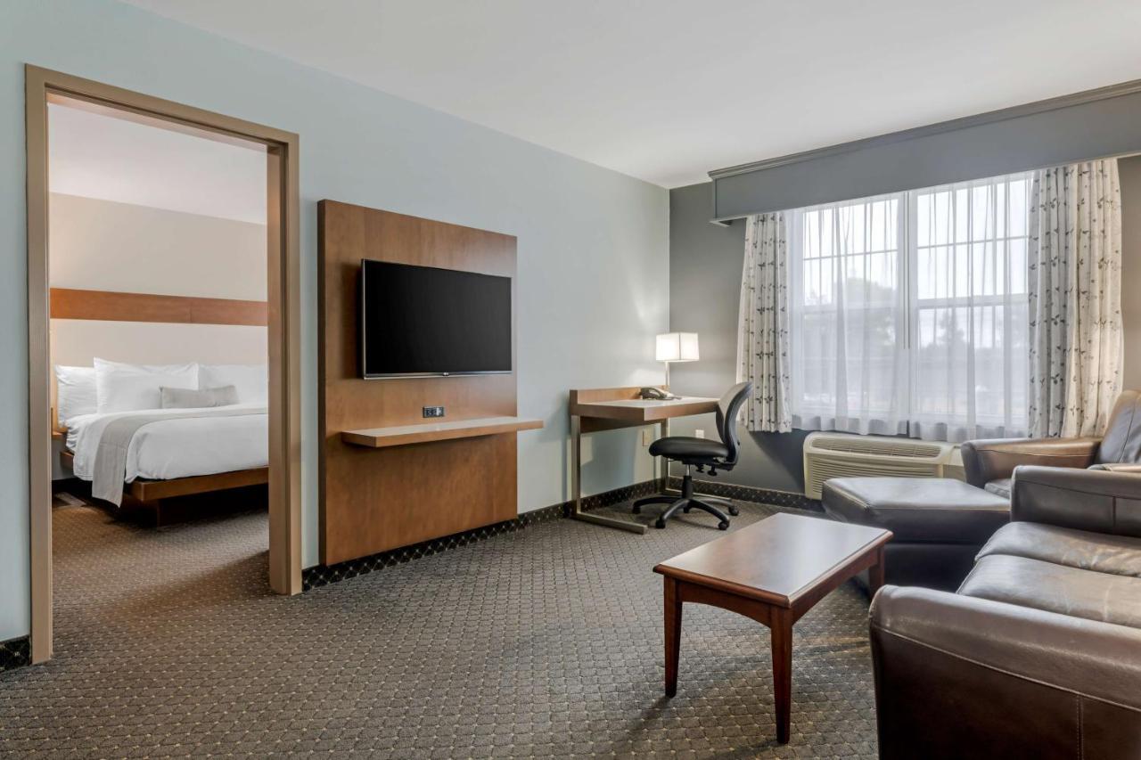 Best Western Plus Woodstock Hotel Conference Centre Exterior foto